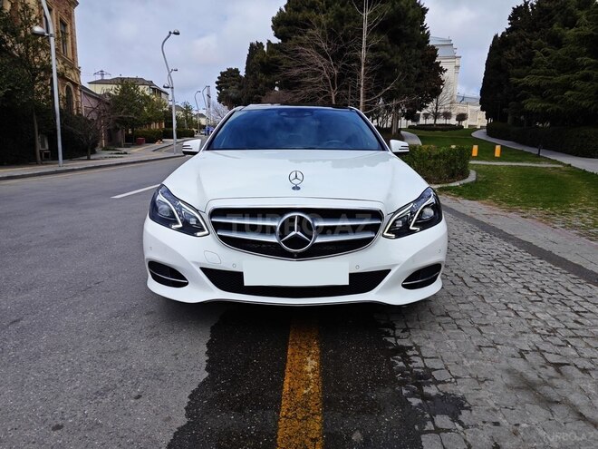 Mercedes E 250 4MATIC 2014, 300,000 km - 2.2 л - Bakı