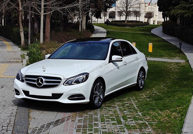 Mercedes E 250 4MATIC 2014, 300,000 km - 2.2 л - Bakı
