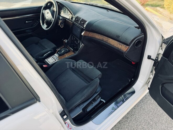 BMW 530 2000, 299,000 km - 3.0 l - Bakı