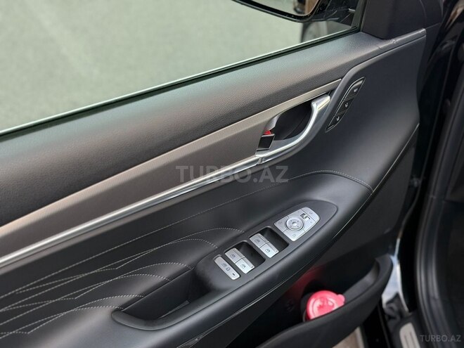 Hyundai Grandeur-12