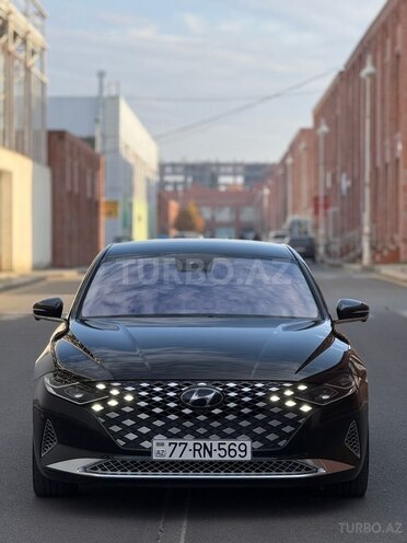 Hyundai Grandeur-1