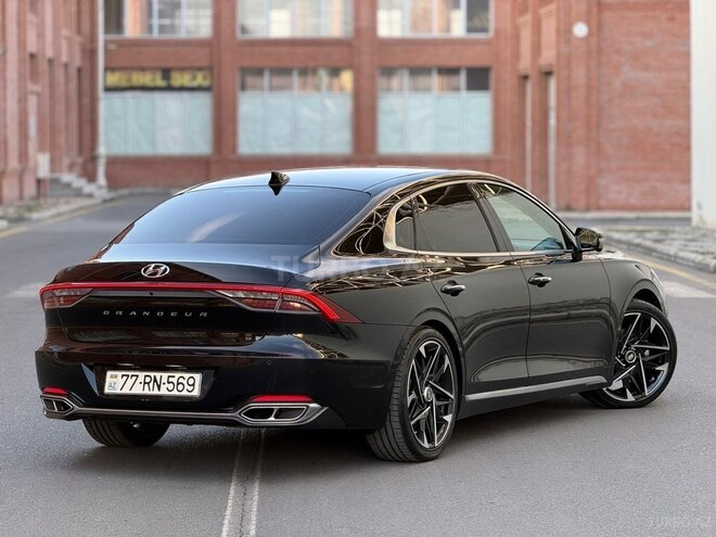 Hyundai Grandeur-15