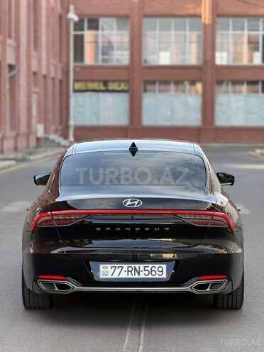 Hyundai Grandeur-9
