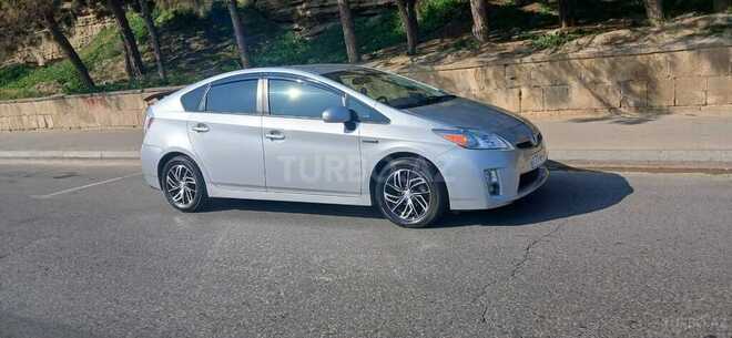 Toyota Prius 2014, 100,000 km - 1.8 л - Bakı