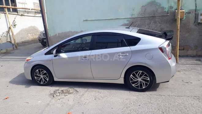Toyota Prius 2014, 100,000 km - 1.8 л - Bakı