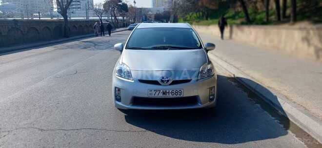 Toyota Prius 2014, 100,000 km - 1.8 л - Bakı