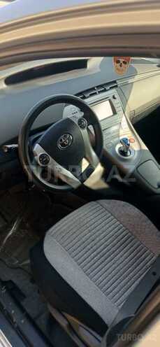 Toyota Prius 2014, 100,000 km - 1.8 л - Bakı