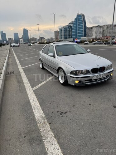 BMW 525 2002, 250,000 km - 2.5 l - Bakı