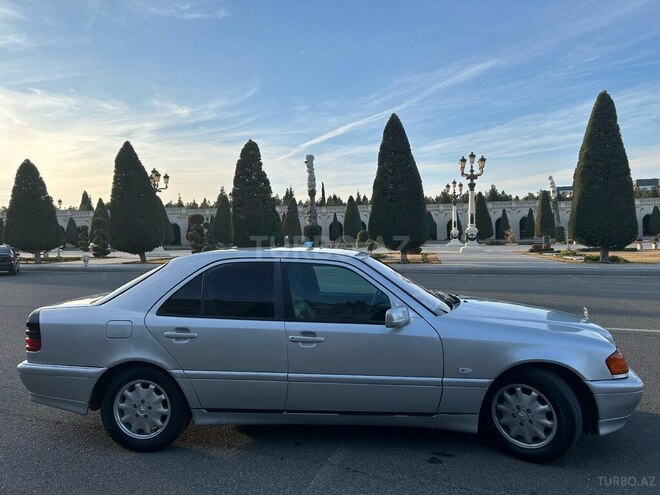 Mercedes C 220 1995, 340,340 km - 2.2 л - Gəncə