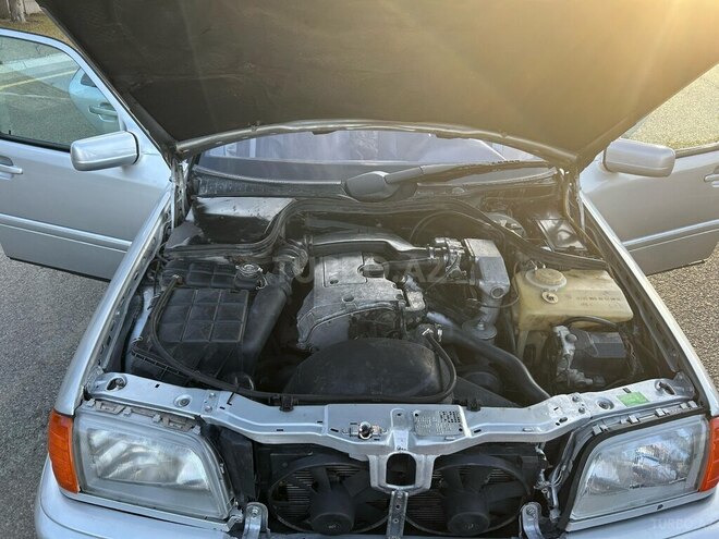 Mercedes C 220 1995, 340,340 km - 2.2 л - Gəncə