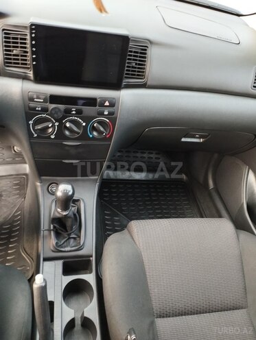 Toyota Corolla 2006, 202,000 km - 1.4 l - Bakı