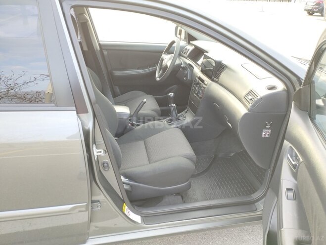Toyota Corolla 2006, 202,000 km - 1.4 l - Bakı