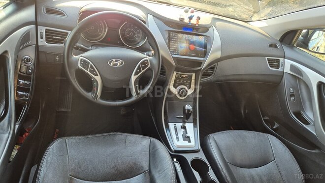 Hyundai Elantra 2011, 172,000 km - 1.8 l - Ağdam