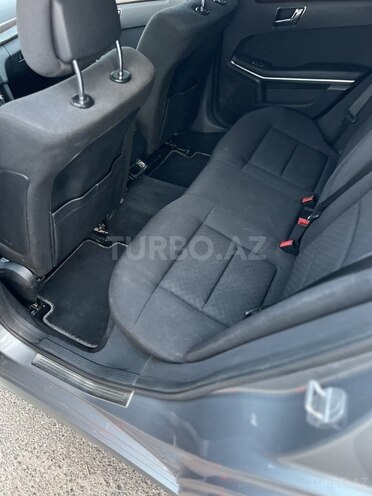 Mercedes E 220 d 2011, 425,000 km - 2.2 l - Bakı