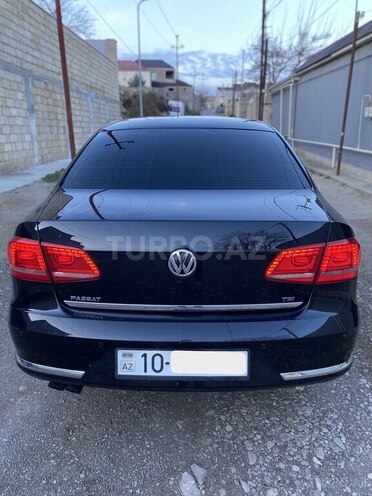 Volkswagen Passat 2013, 213,000 km - 1.8 l - Bakı