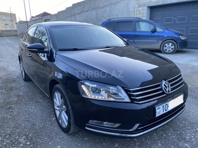 Volkswagen Passat 2013, 213,000 km - 1.8 l - Bakı