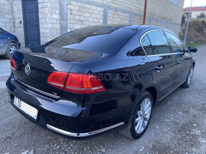 Volkswagen Passat 2013, 213,000 km - 1.8 l - Bakı