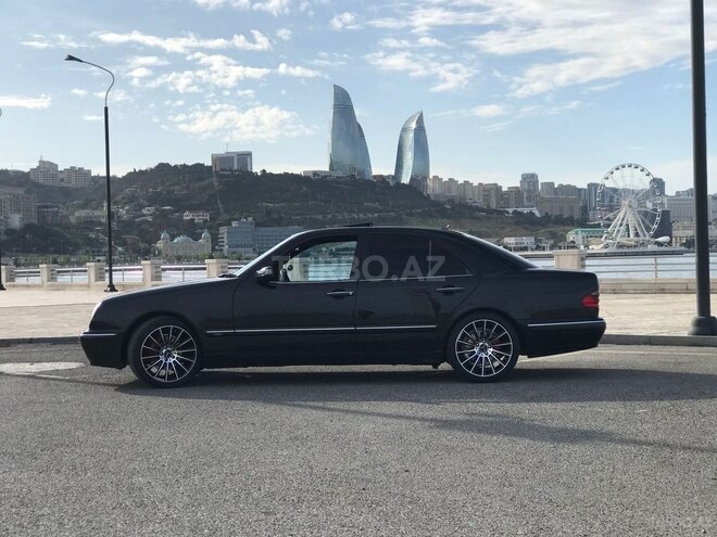 Mercedes E 240 1999, 342,707 km - 2.4 l - Bakı