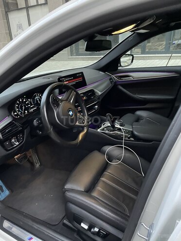 BMW 530e 2019, 64,400 km - 2.0 l - Bakı