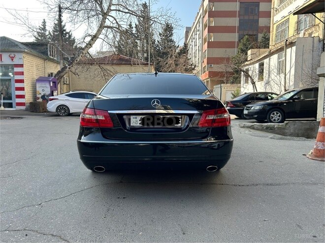 Mercedes E 350 2009, 224,000 km - 3.5 l - Bakı