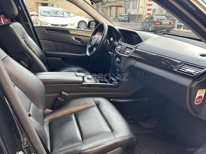 Mercedes E 350 2009, 224,000 km - 3.5 l - Bakı