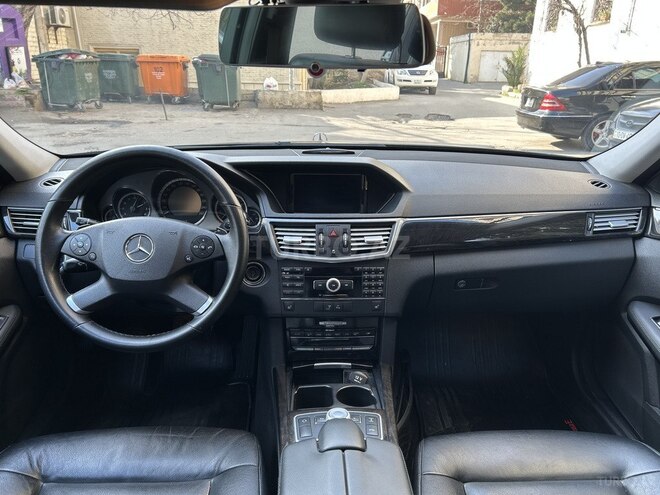 Mercedes E 350 2009, 224,000 km - 3.5 l - Bakı