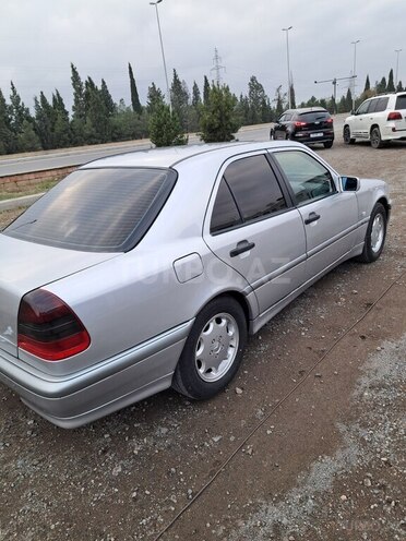 Mercedes C 180 1999, 263,000 km - 1.8 l - Gəncə
