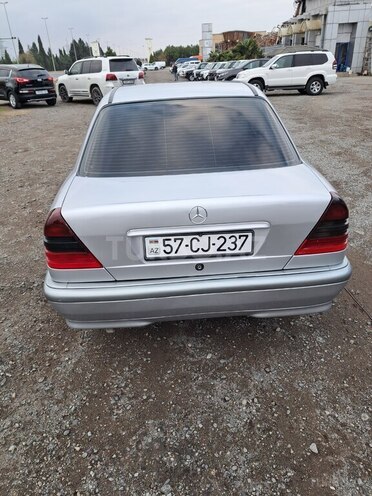 Mercedes C 180 1999, 263,000 km - 1.8 l - Gəncə