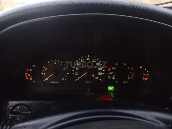 GAZ 31105 2005, 280,000 km - 2.3 l - Bakı
