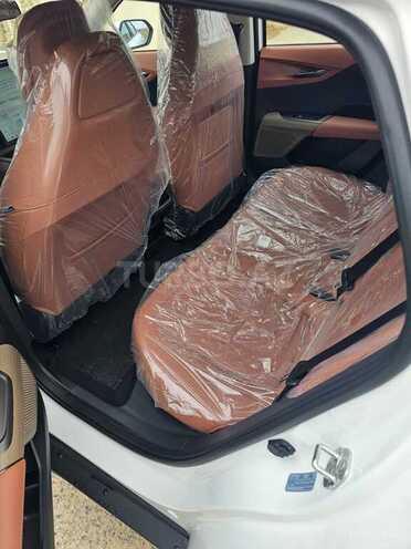 Changan Qiyuan A05 2025, 0 km - 1.5 л - Bakı