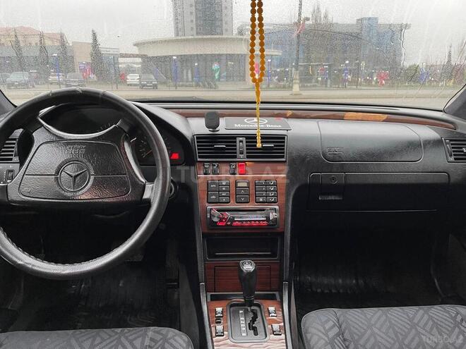 Mercedes C 220 1994, 539,000 km - 2.2 l - Quba