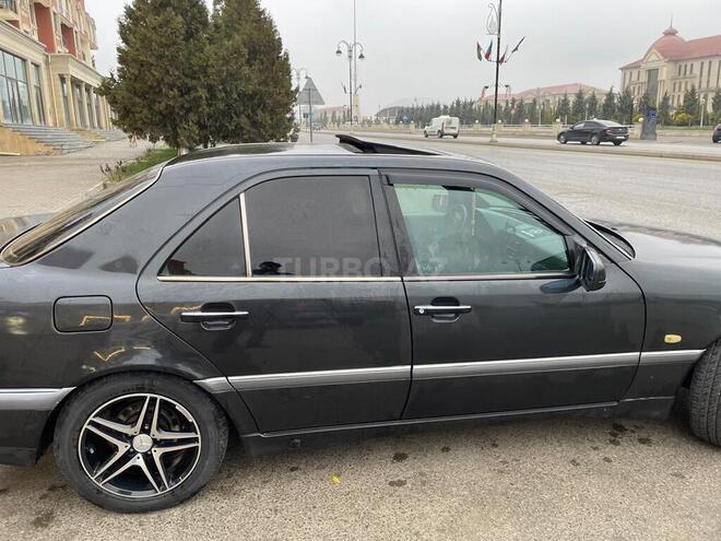 Mercedes C 220 1994, 539,000 km - 2.2 l - Quba