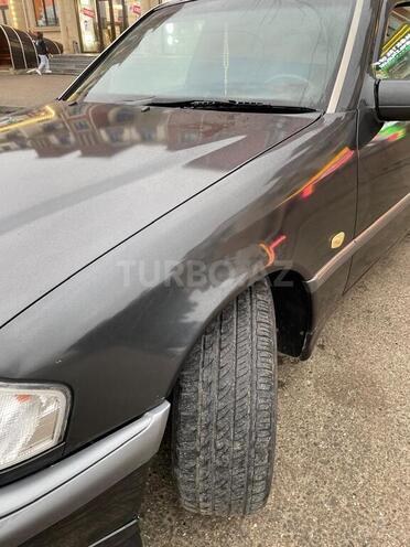 Mercedes C 220 1994, 539,000 km - 2.2 l - Quba