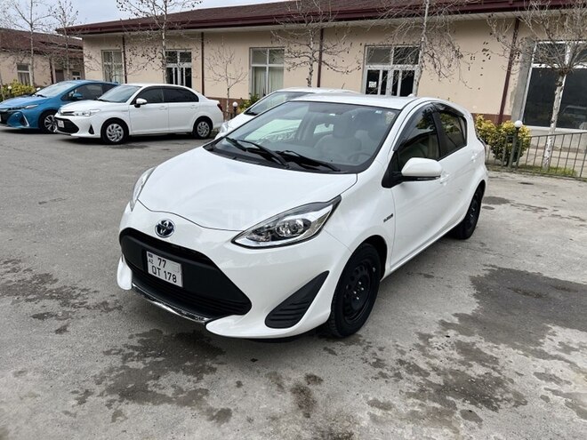 Toyota Aqua 2019, 110,000 km - 1.5 l - Bakı