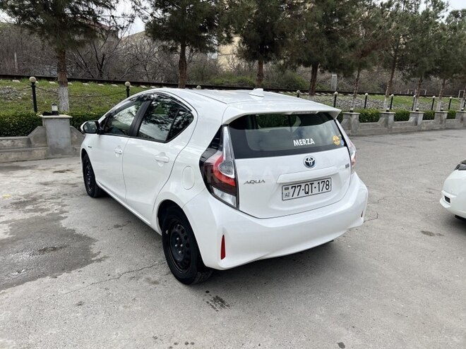 Toyota Aqua 2019, 110,000 km - 1.5 l - Bakı