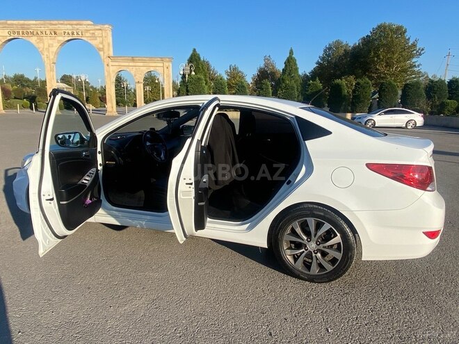 Hyundai Accent 2014, 195,000 km - 1.6 l - Bərdə