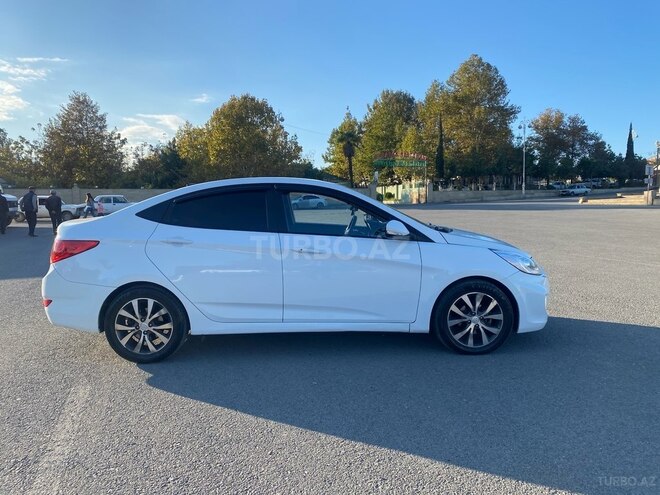 Hyundai Accent 2014, 195,000 km - 1.6 l - Bərdə