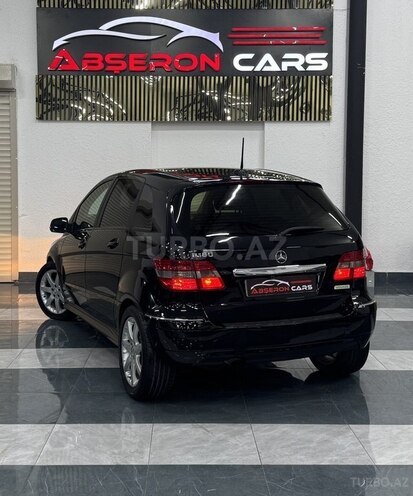 Mercedes B 180 2010, 162,000 km - 1.7 l - Sumqayıt