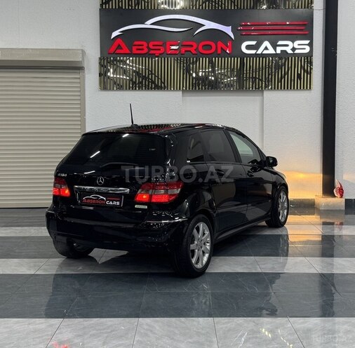 Mercedes B 180 2010, 162,000 km - 1.7 l - Sumqayıt