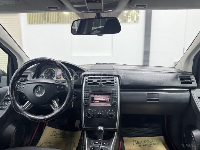 Mercedes B 180 2010, 162,000 km - 1.7 l - Sumqayıt