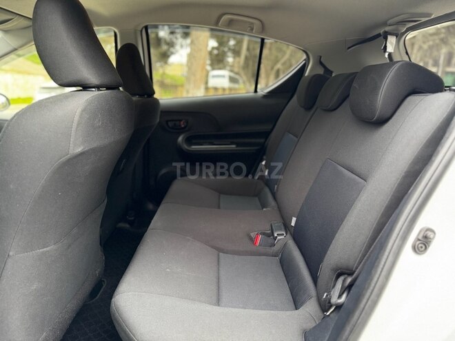 Toyota Aqua 2019, 65,400 km - 1.5 l - Bakı