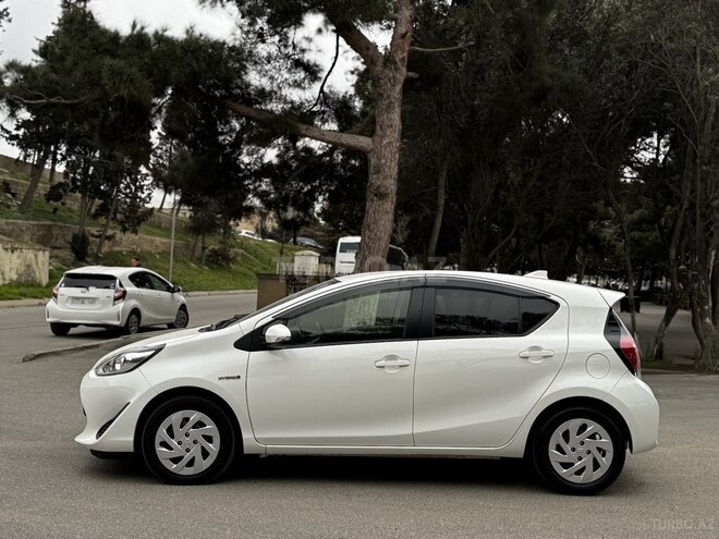 Toyota Aqua 2019, 65,400 km - 1.5 l - Bakı