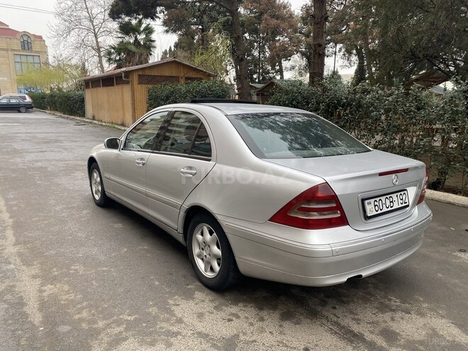 Mercedes C 200 2000, 219,582 km - 2.0 л - Gəncə