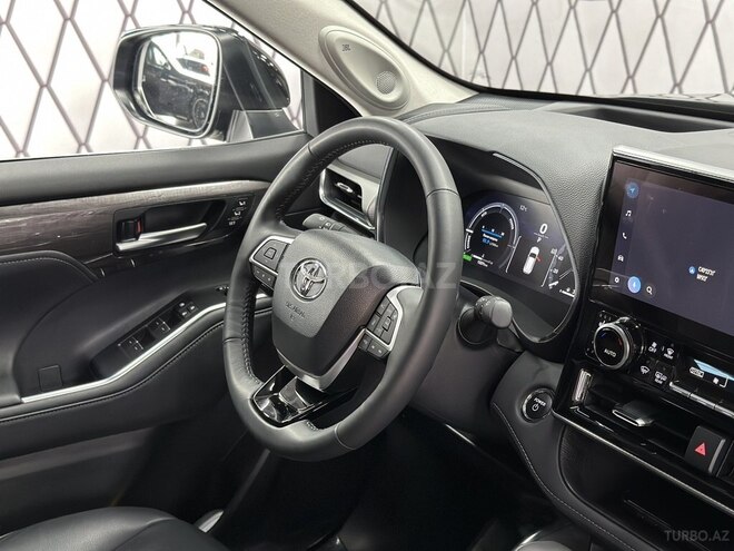 Toyota Highlander 2023, 13,000 km - 2.5 l - Bakı