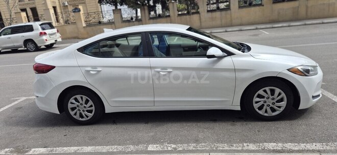 Hyundai Elantra 2016, 198,000 km - 2.0 l - Bakı