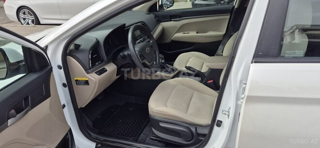 Hyundai Elantra 2016, 198,000 km - 2.0 l - Bakı
