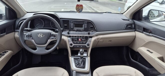 Hyundai Elantra 2016, 198,000 km - 2.0 l - Bakı
