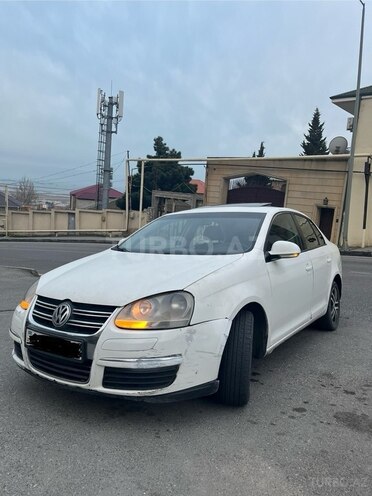Volkswagen Jetta-10