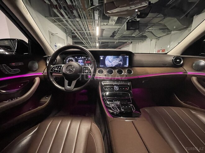 Mercedes E 220 d 2019, 107,200 km - 2.0 l - Bakı