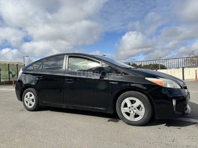 Toyota Prius 2014, 276,807 km - 1.8 l - Bakı